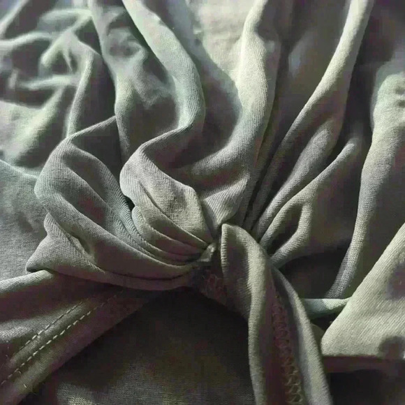 Green Envelope Los Angeles Women's Top Size L - Picture 3 of 10